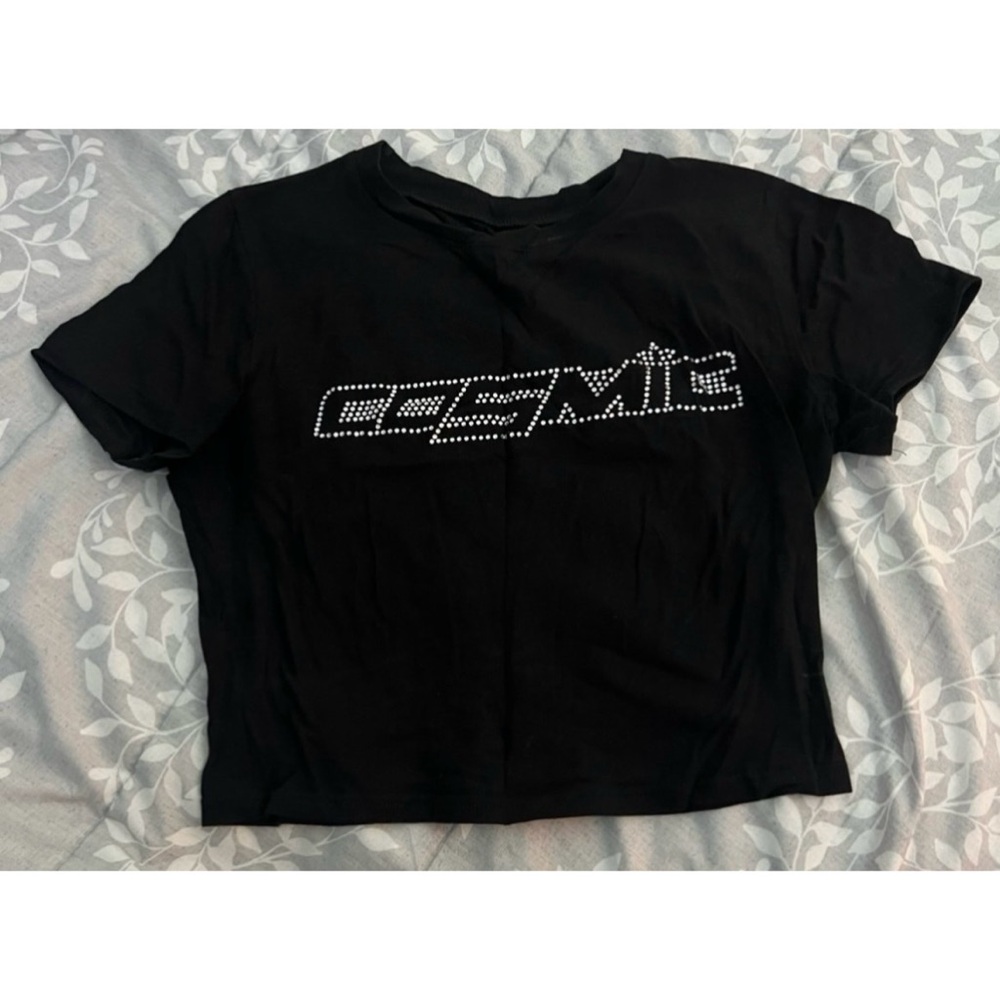 Black Graphic Crop Top